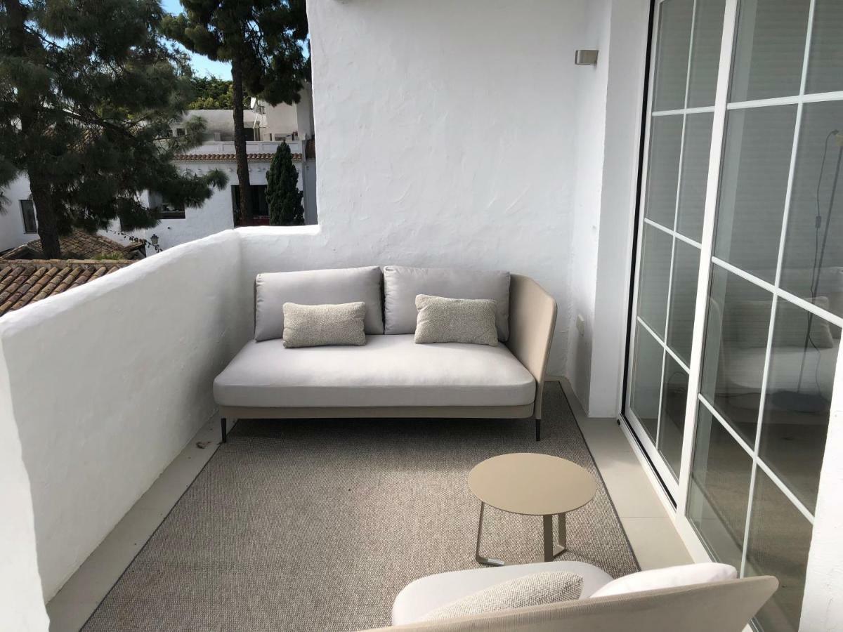 Modern Apartment Puente Romano Marbella Exterior foto